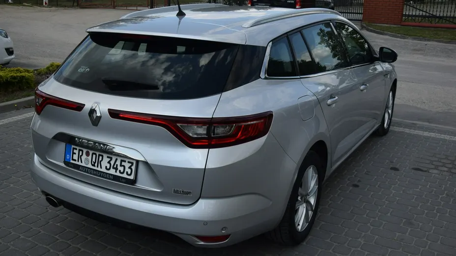 RENAULT Megane -