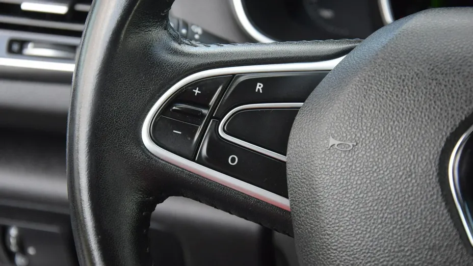 RENAULT Megane -