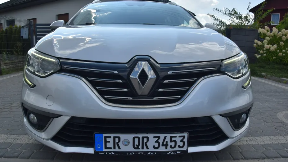 RENAULT Megane -