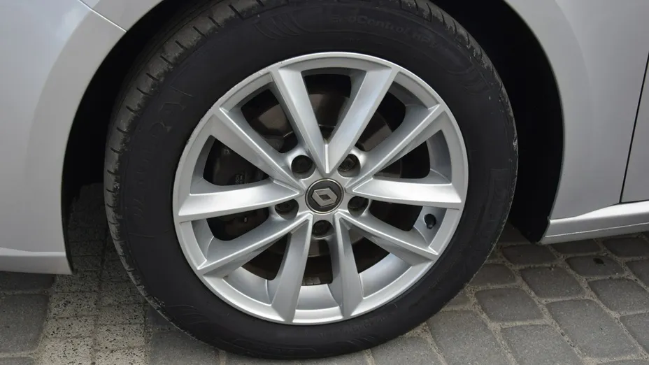 RENAULT Megane -