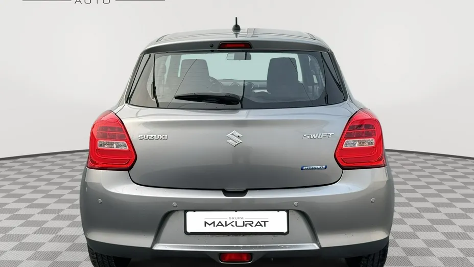SUZUKI Swift -