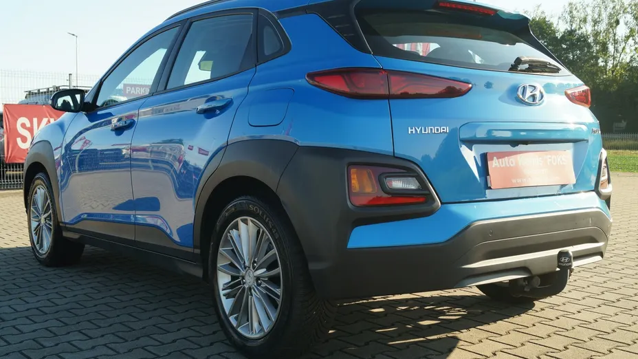 HYUNDAI Kona -