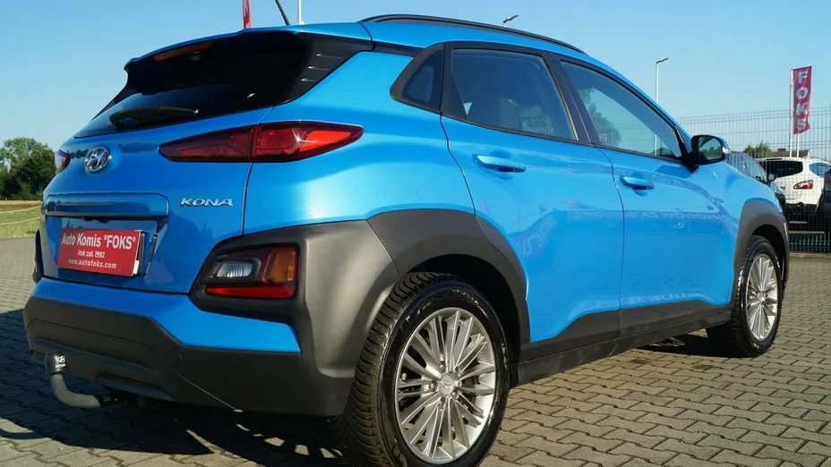 HYUNDAI Kona -
