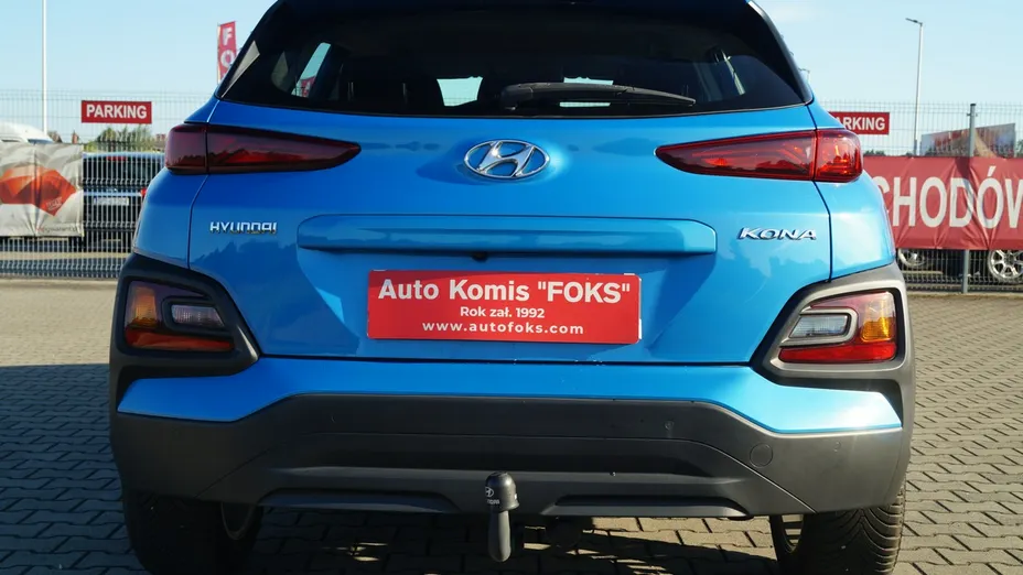 HYUNDAI Kona -