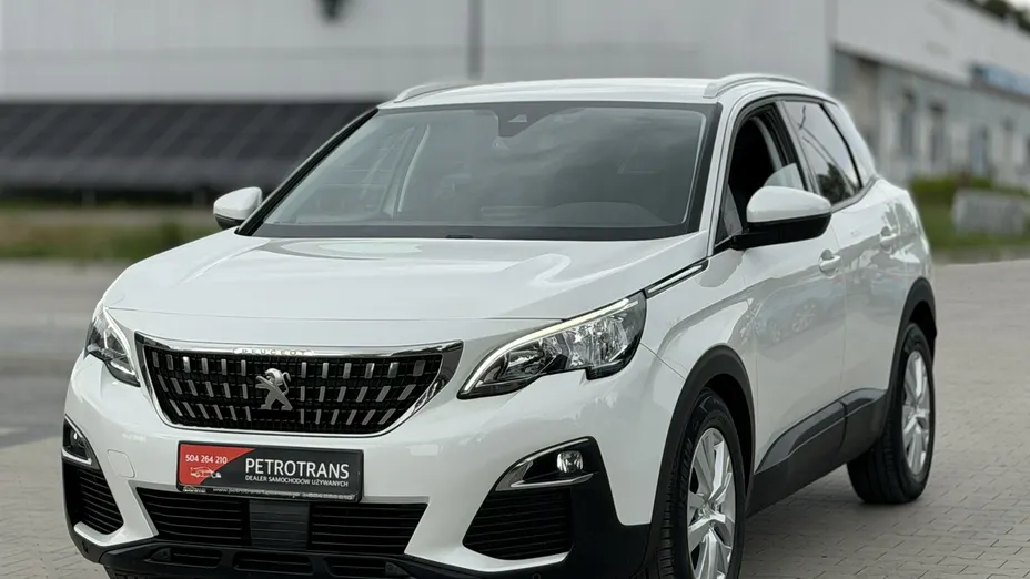 PEUGEOT 3008 -