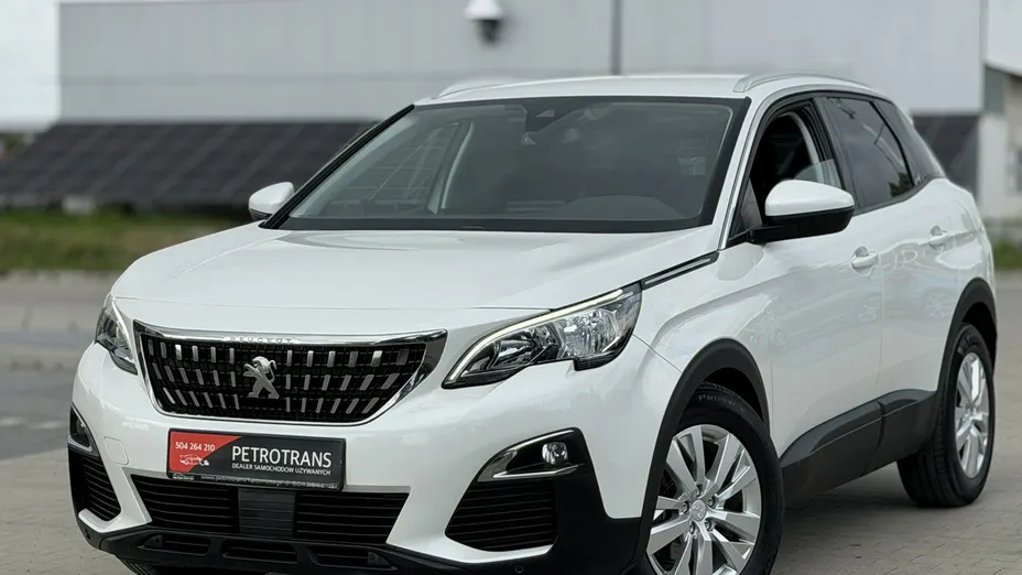PEUGEOT 3008 -