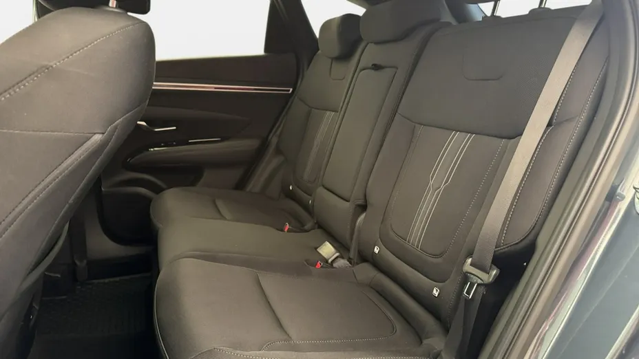 HYUNDAI Tucson -