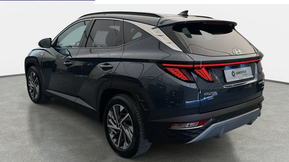HYUNDAI Tucson -