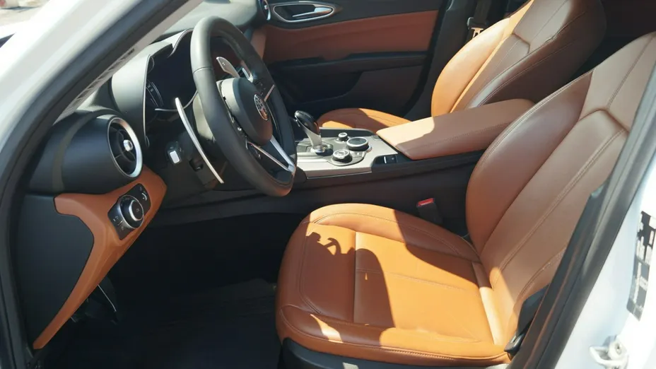 ALFA ROMEO Giulia -