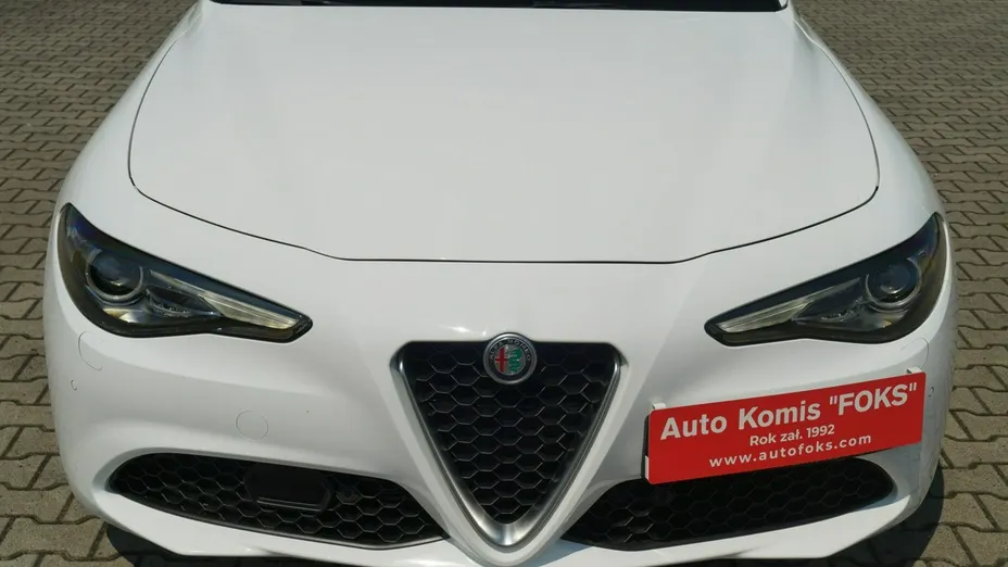 ALFA ROMEO Giulia -