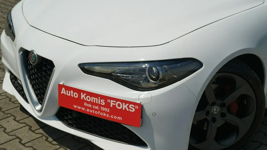 ALFA ROMEO Giulia -