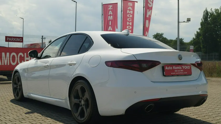 ALFA ROMEO Giulia -