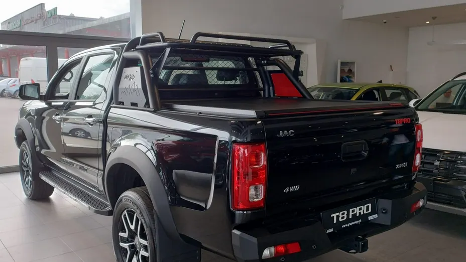 JAC T8 PRO -