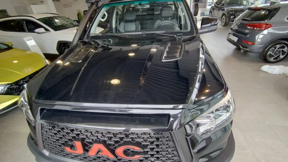 JAC T8 PRO -
