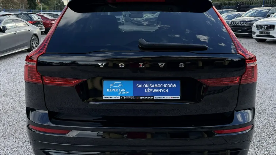 VOLVO XC60 -