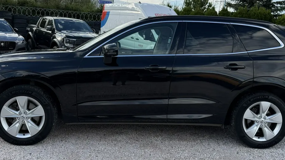 VOLVO XC60 -