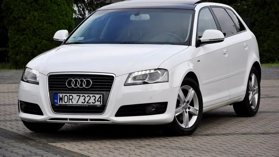 AUDI A3 Sportback -