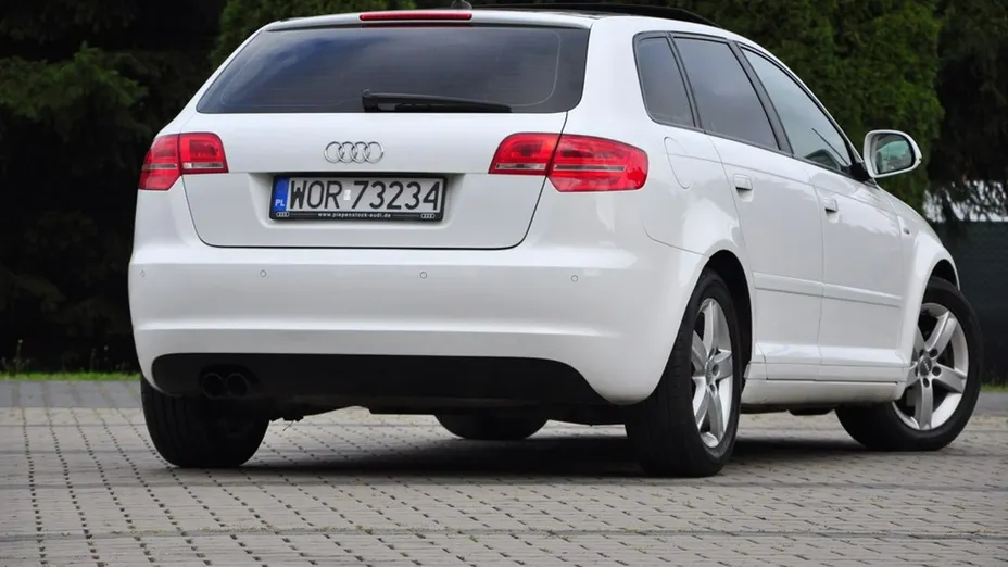 AUDI A3 Sportback -