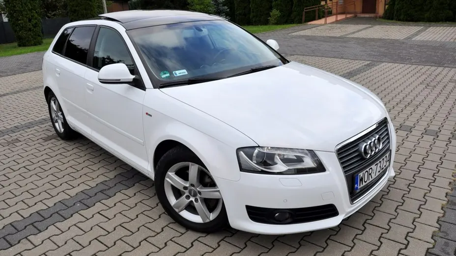 AUDI A3 Sportback -