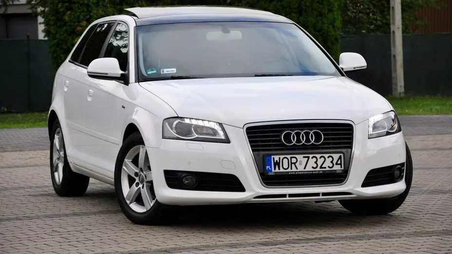 AUDI A3 Sportback -