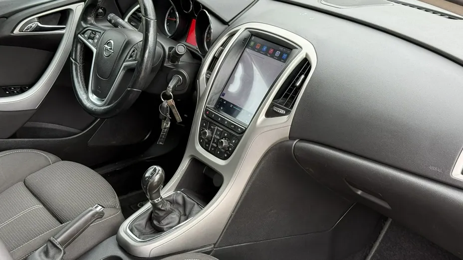 OPEL Astra -
