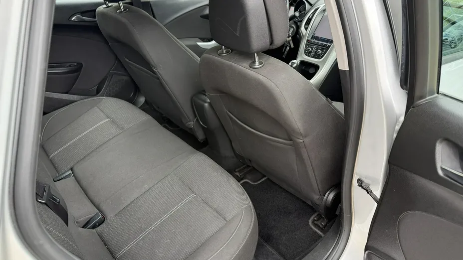 OPEL Astra -