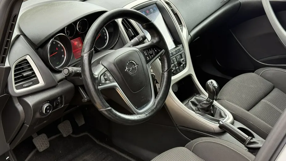 OPEL Astra -