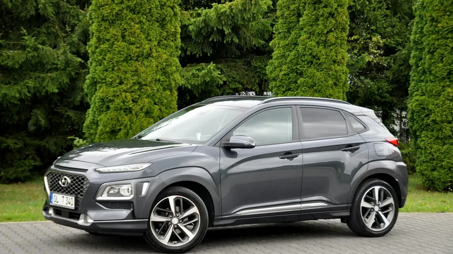 HYUNDAI Kona -