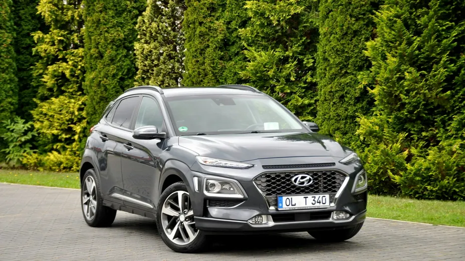 HYUNDAI Kona -
