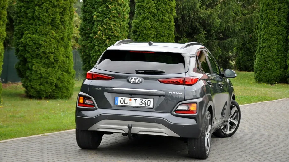 HYUNDAI Kona -