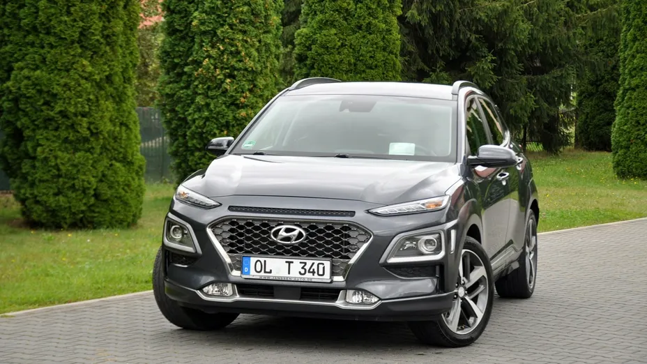 HYUNDAI Kona -
