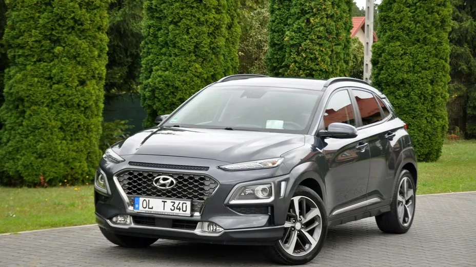 HYUNDAI Kona -