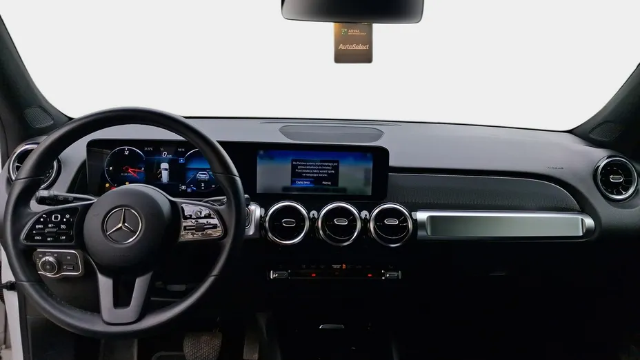 MERCEDES-BENZ GLB -