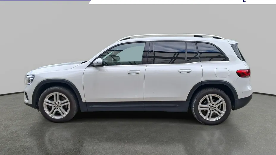 MERCEDES-BENZ GLB -