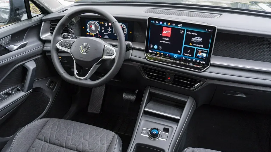 VOLKSWAGEN Tayron -