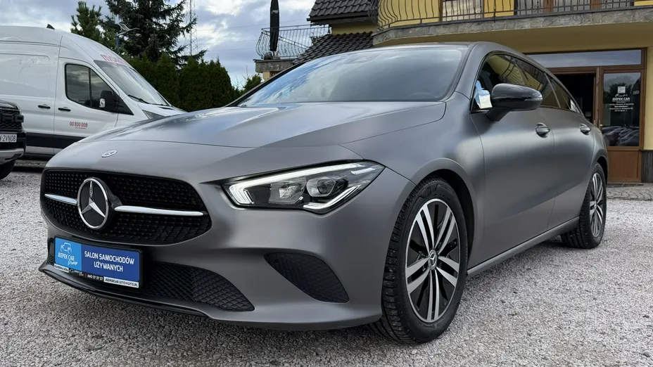 MERCEDES-BENZ CLA -