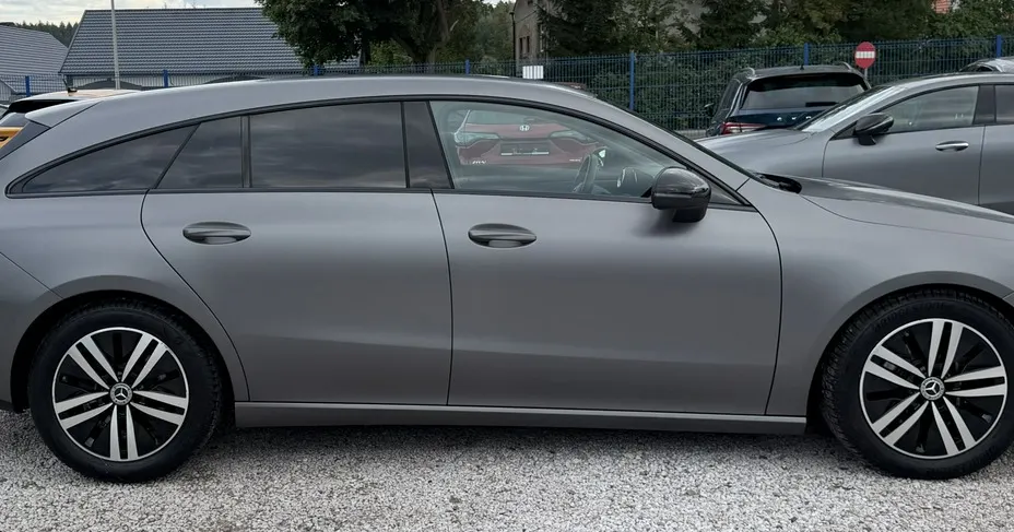 MERCEDES-BENZ CLA -