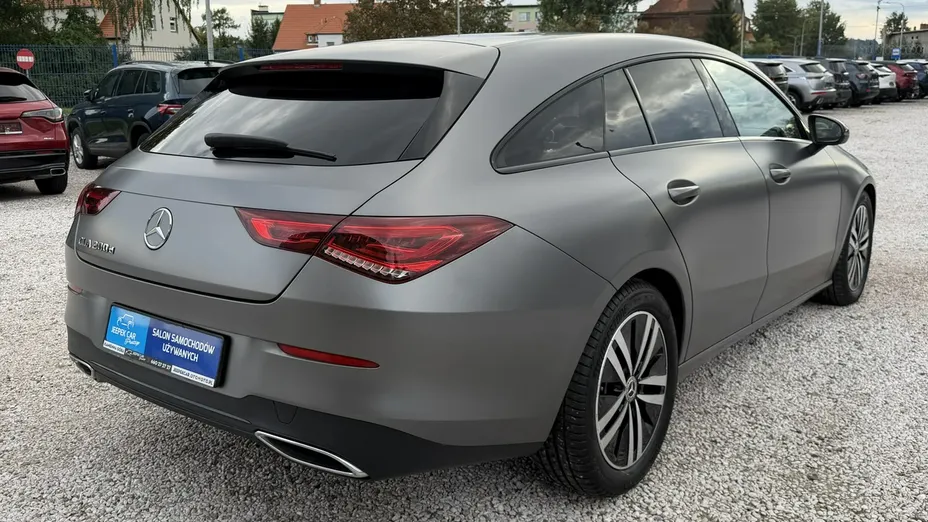 MERCEDES-BENZ CLA -