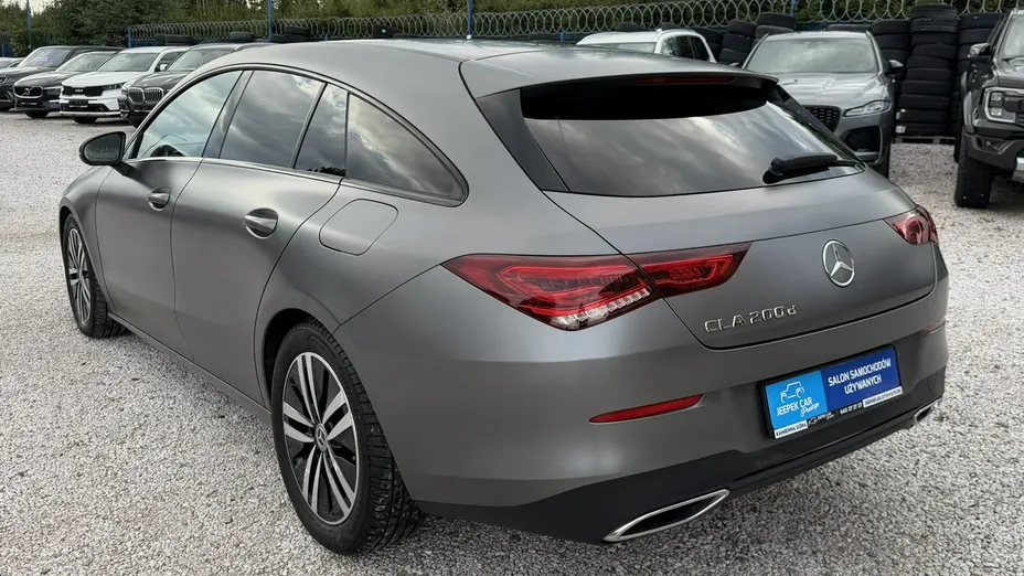 MERCEDES-BENZ CLA -