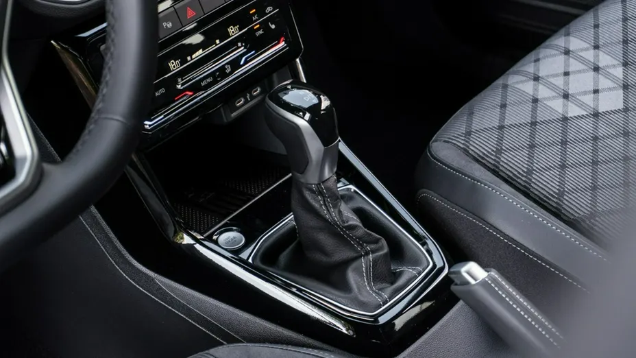 VOLKSWAGEN T-Cross -