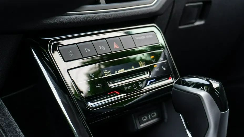 VOLKSWAGEN T-Cross -