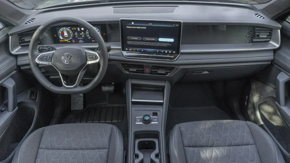 VOLKSWAGEN Tayron -