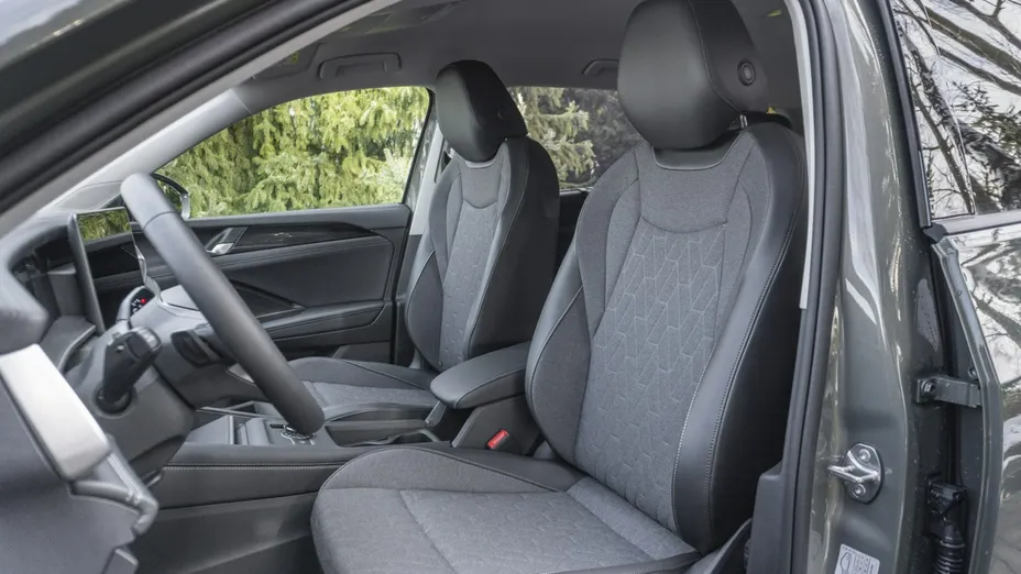 VOLKSWAGEN Tayron -