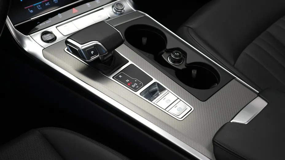 AUDI A6 Avant -