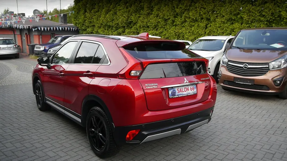 MITSUBISHI Eclipse Cross -