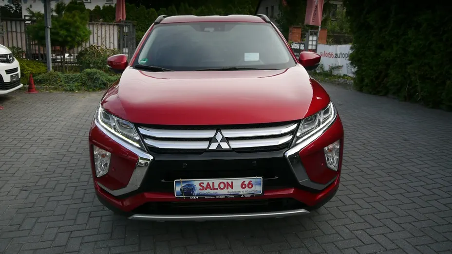 MITSUBISHI Eclipse Cross -