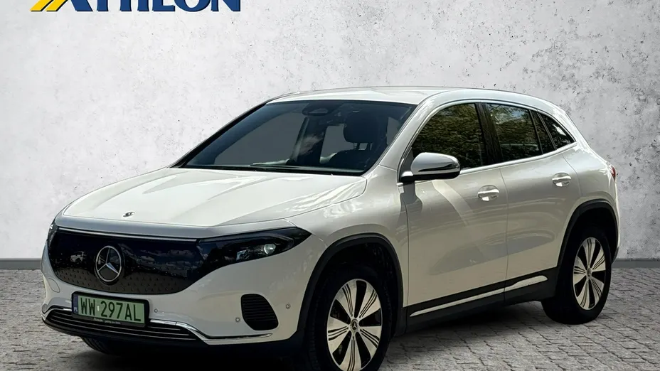 MERCEDES-BENZ EQA -