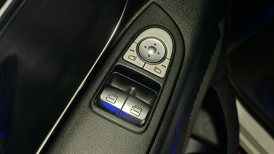 MERCEDES-BENZ Vito -