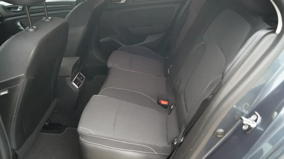 RENAULT Megane -