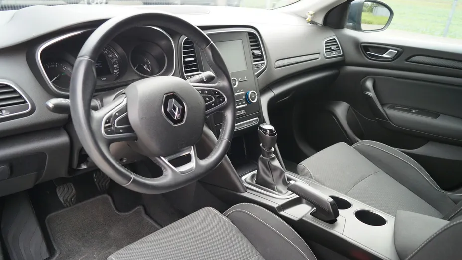 RENAULT Megane -